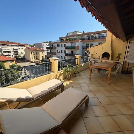Appartement Superbe Duplex Equipe, Climatisation, Terrasse Et Barbecue *
